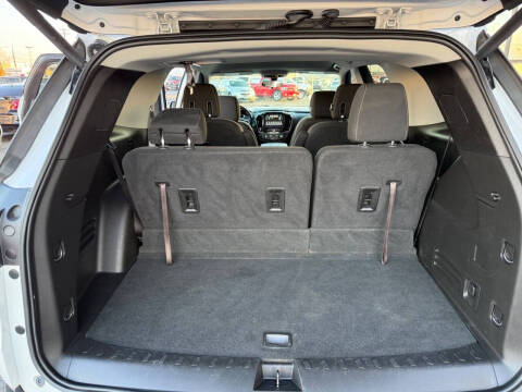 2018 Chevrolet Traverse LT Cloth