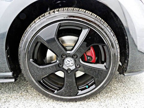 2016 Volkswagen Golf GTI S