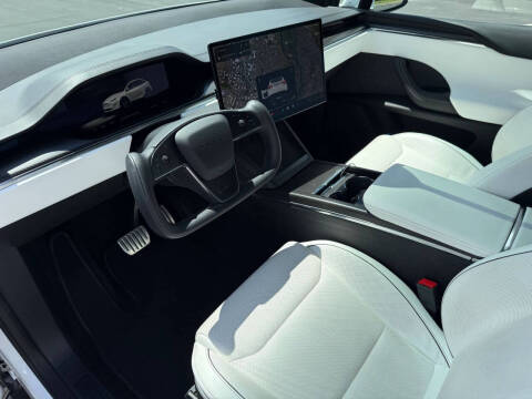2022 Tesla Model X Plaid