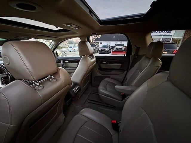 2016 GMC Acadia Denali
