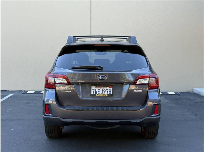 2017 Subaru Outback 2.5i Premium