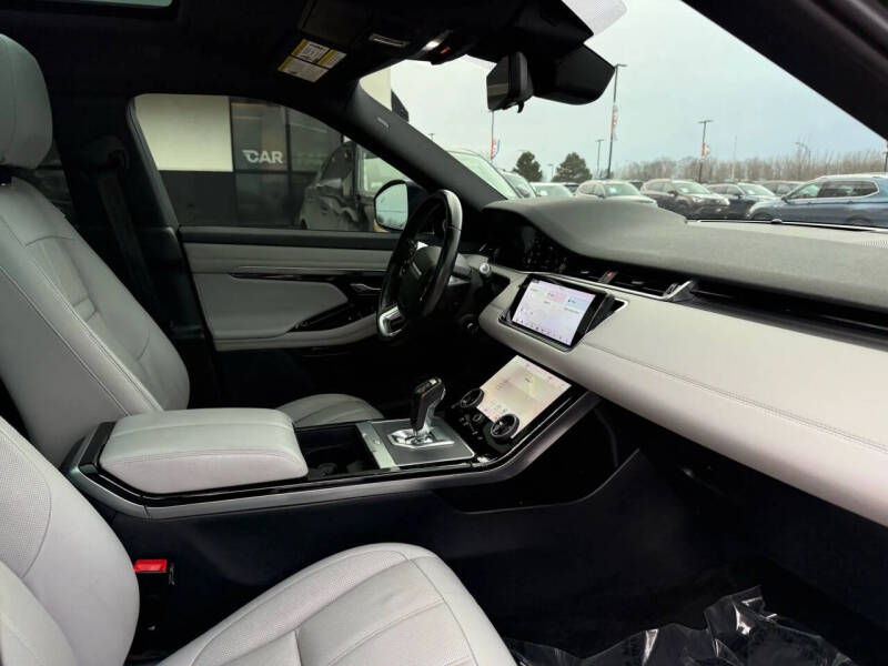 2020 Land Rover Range Rover Evoque SE