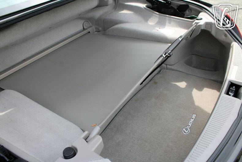 2002 Lexus SC 430