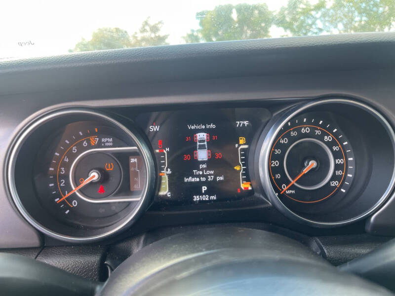 2023 Jeep Gladiator Willys