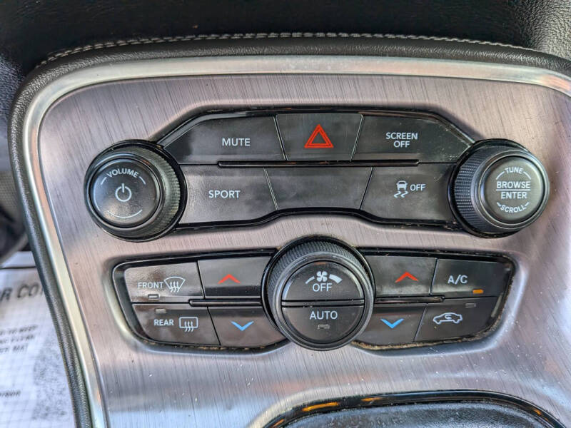 2017 Dodge Challenger