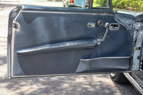 1970 Mercedes-Benz 280-Class