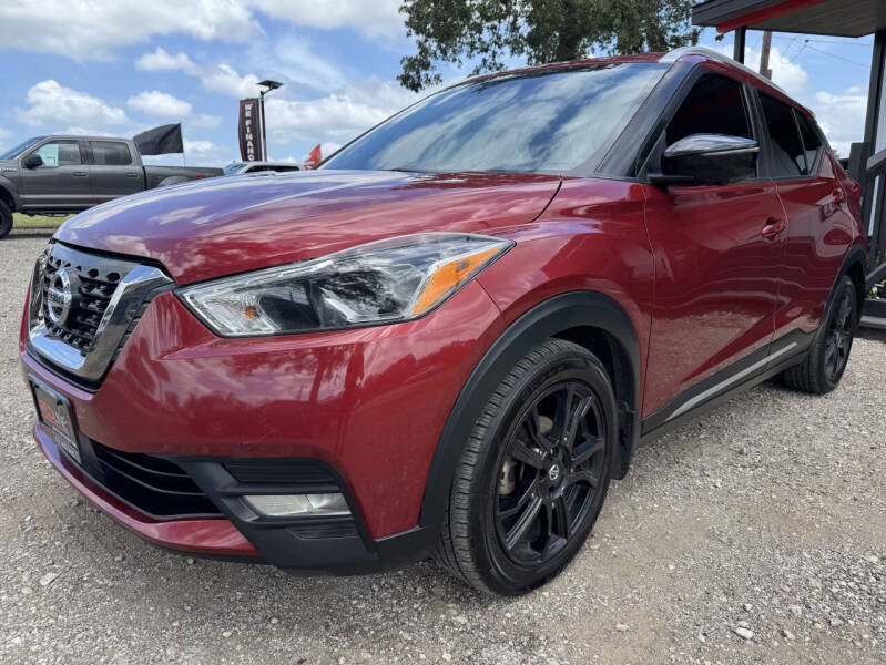 2020 Nissan Kicks SR