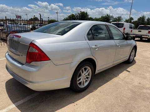 2012 Ford Fusion S