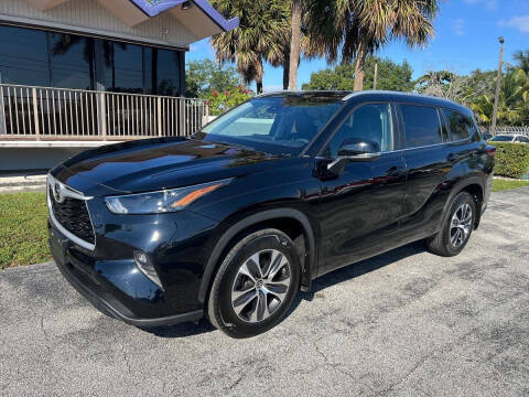 2024 Toyota Highlander XLE