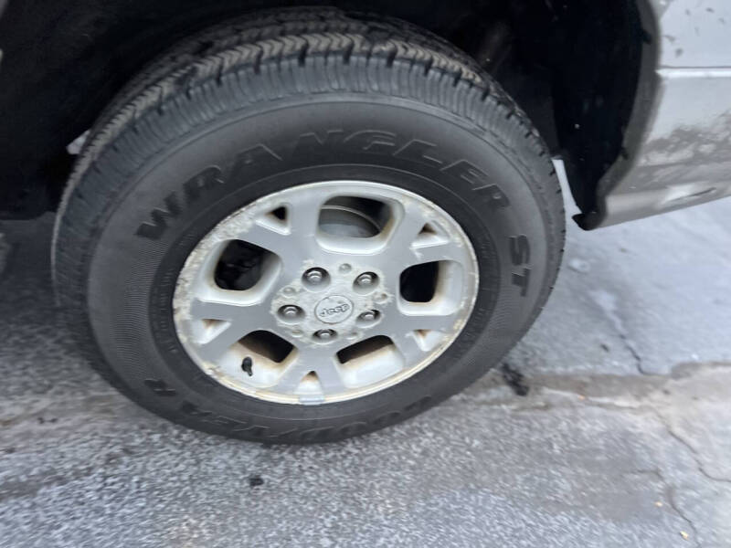 2000 Jeep Grand Cherokee Laredo