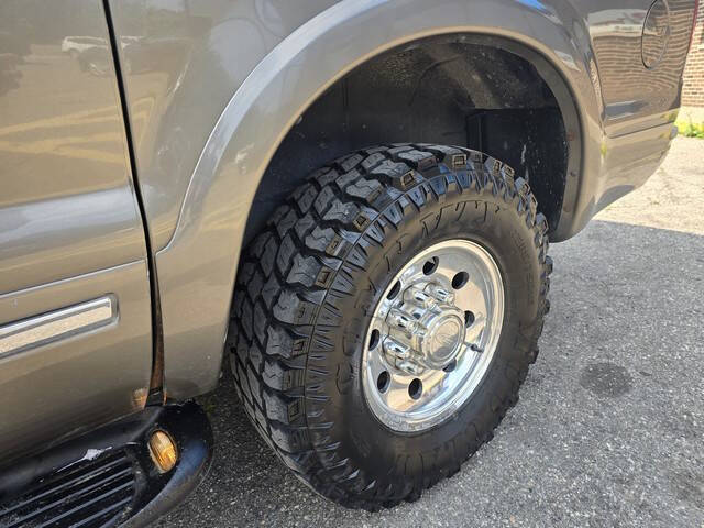 2005 Ford Excursion Limited