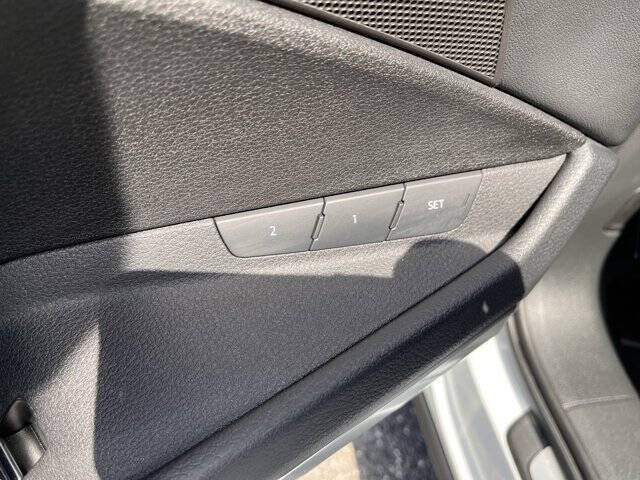 2024 Audi Q8 e-tron quattro Prestige