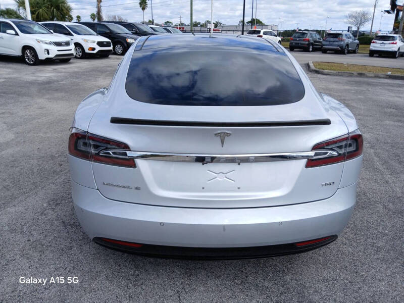 2016 Tesla Model S