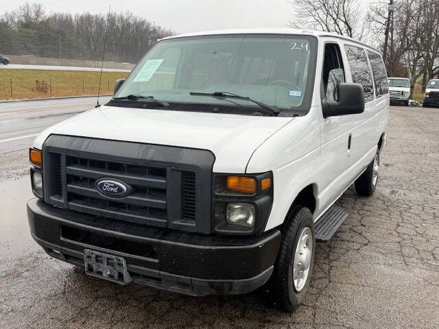 2013 Ford E-Series E-350 SD XL