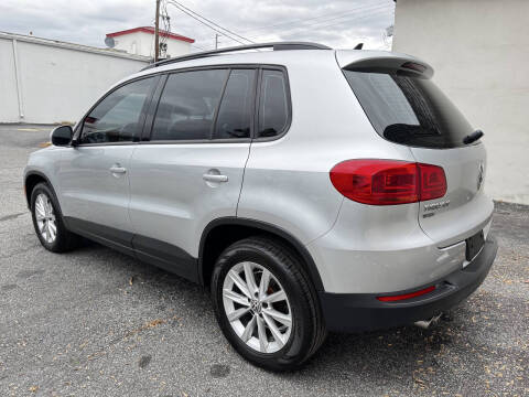 2018 Volkswagen Tiguan Limited 2.0T