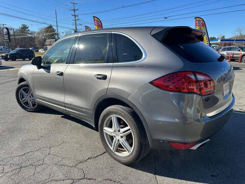 2011 Porsche Cayenne S