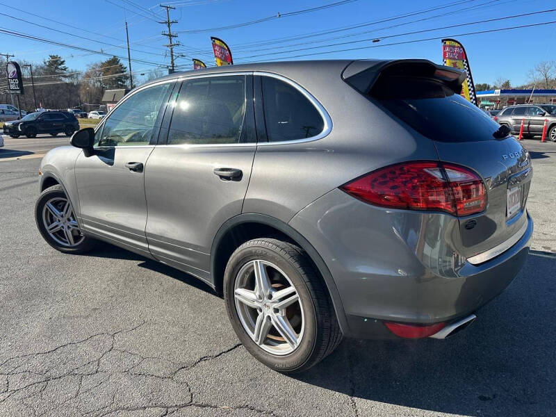 2011 Porsche Cayenne S