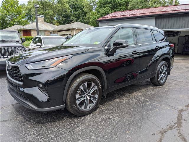 2022 Toyota Highlander for sale at GAHANNA AUTO SALES in Gahanna OH
