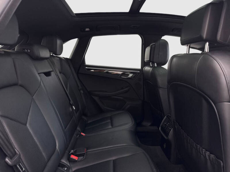 2018 Porsche Macan