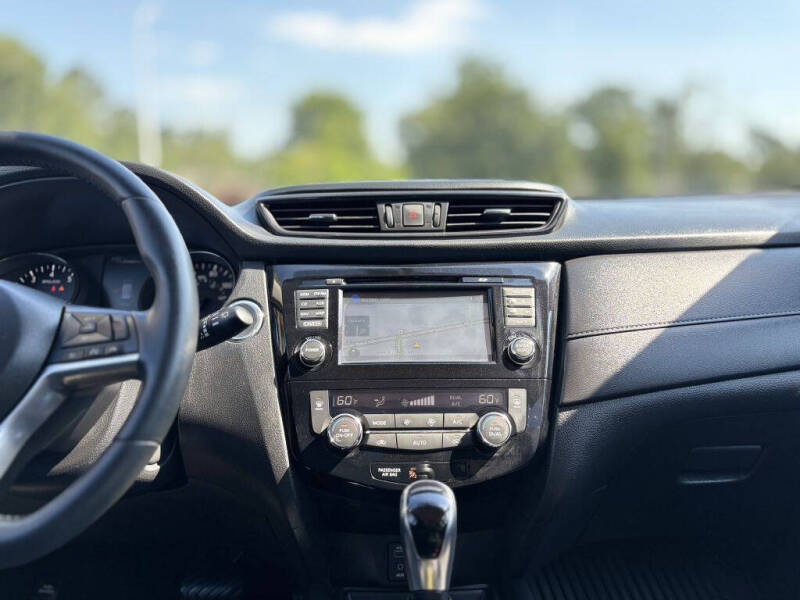 2017 Nissan Rogue