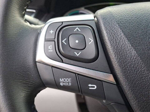 2016 Toyota Camry Hybrid XLE