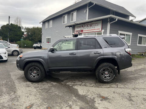 2018 Toyota 4Runner SR5