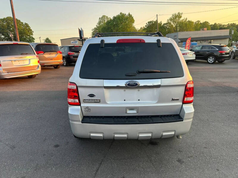 2011 Ford Escape Limited