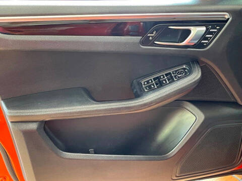 2023 Porsche Macan