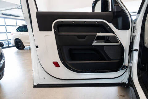 2021 Land Rover Defender 90 X-Dynamic S