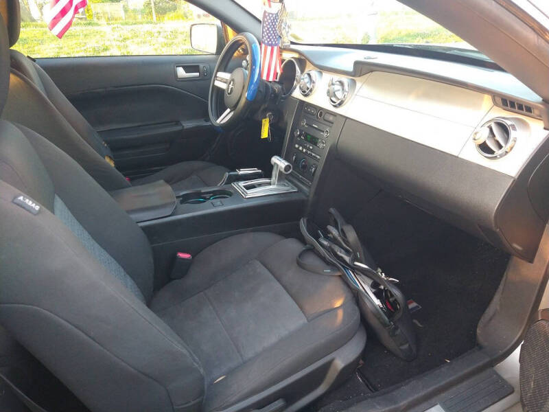 2009 Ford Mustang V6 Premium