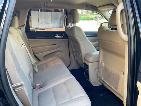 2022 Jeep Grand Cherokee WK Laredo E