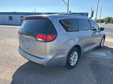 2020 Chrysler Pacifica Touring L