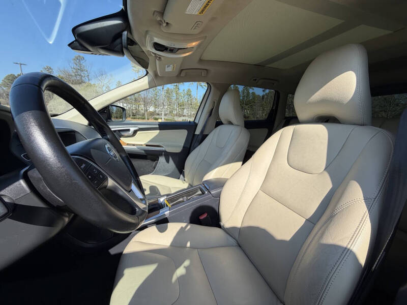 2017 Volvo XC60 T6 Inscription