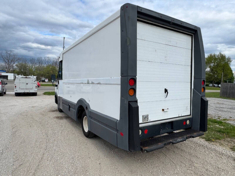2013 Isuzu NPR
