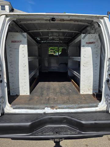 2011 Ford E-Series E-350 SD