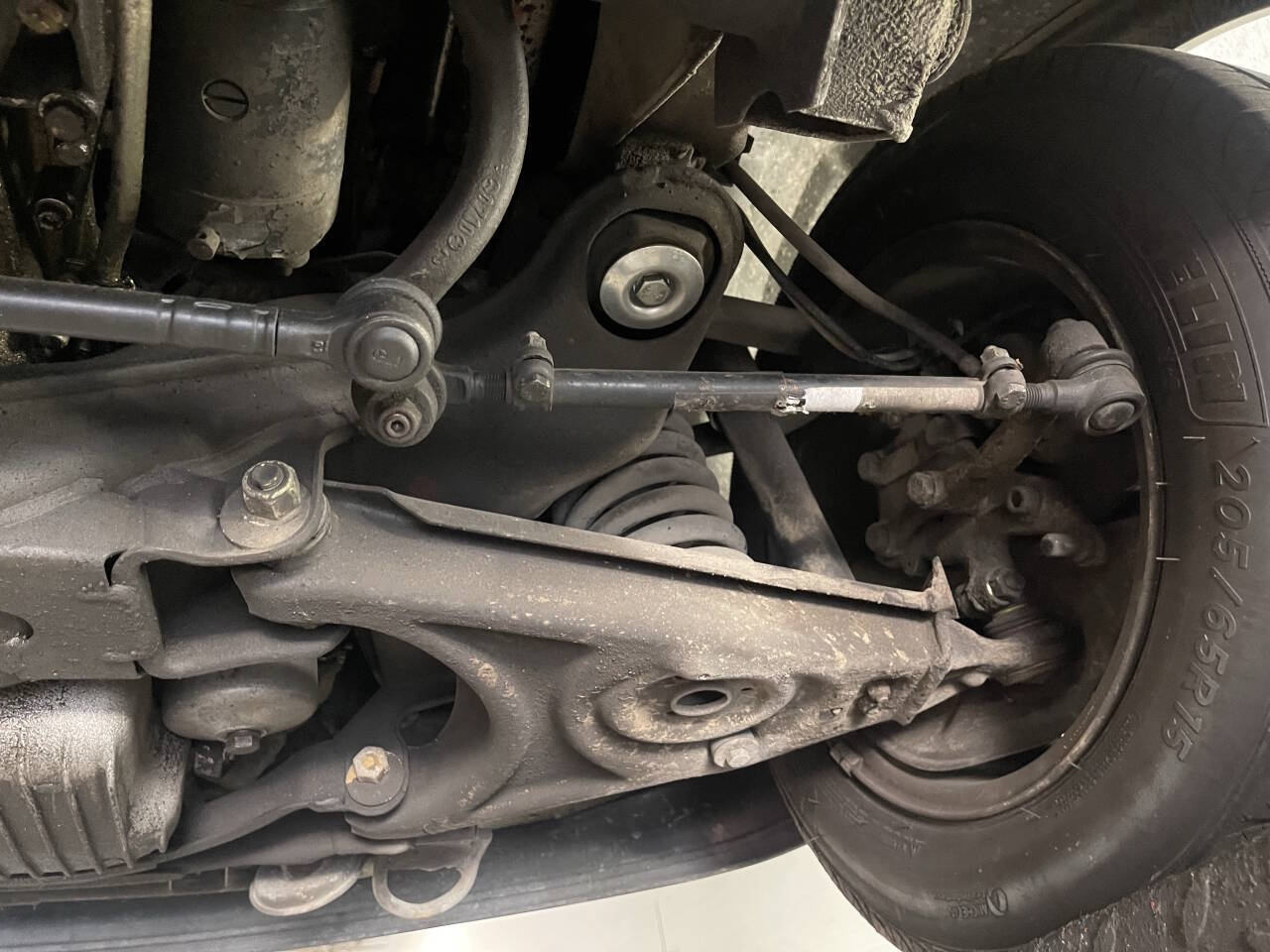 1988 Mercedes-Benz 560-Class 95