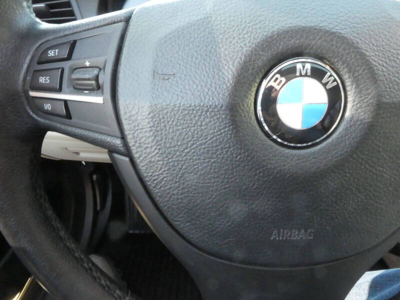 2012 BMW 5 Series 528i xDrive