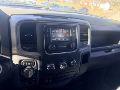 2017 RAM 1500 Express