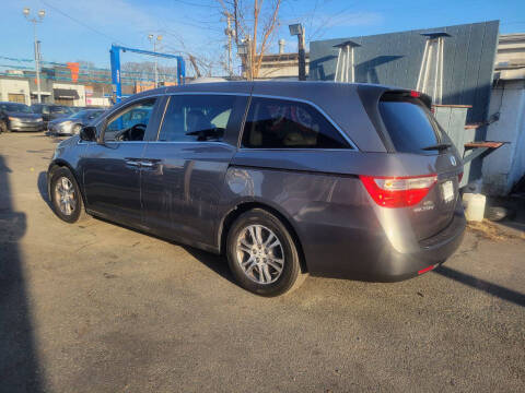 2011 Honda Odyssey EX-L w/DVD
