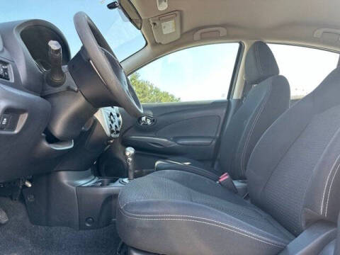 2015 Nissan Versa