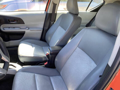 2012 Toyota Prius c Two