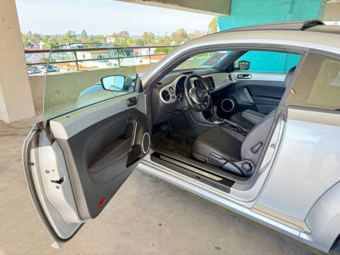 2012 Volkswagen Beetle