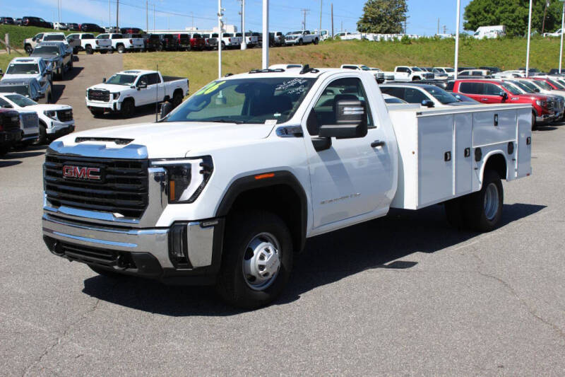 2026 GMC Sierra 3500HD CC