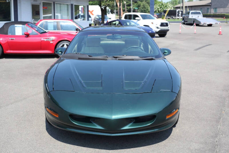 1996 Pontiac Firebird null photo 3