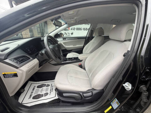 2016 Hyundai Sonata SE