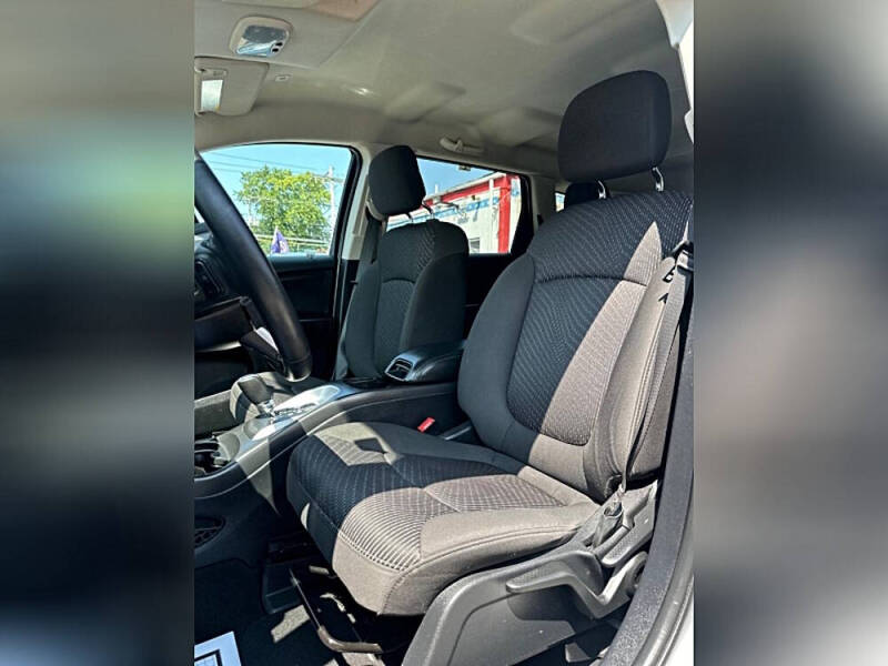 2018 Dodge Journey SE