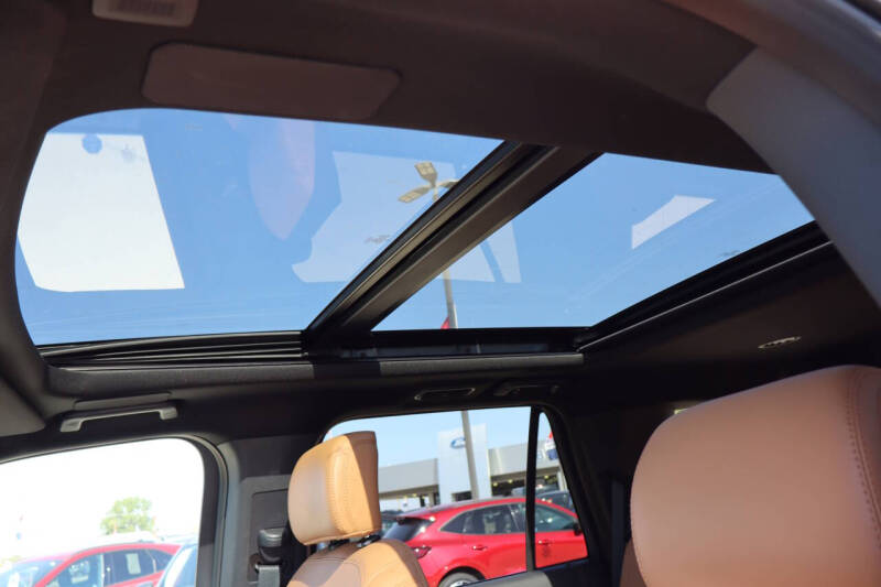 2024 Ford Expedition Platinum