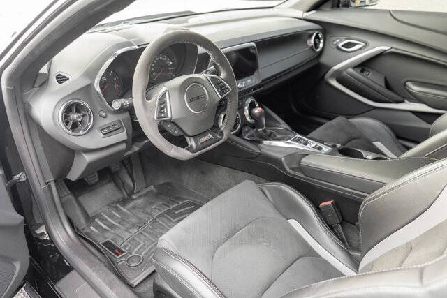 2022 Chevrolet Camaro 16