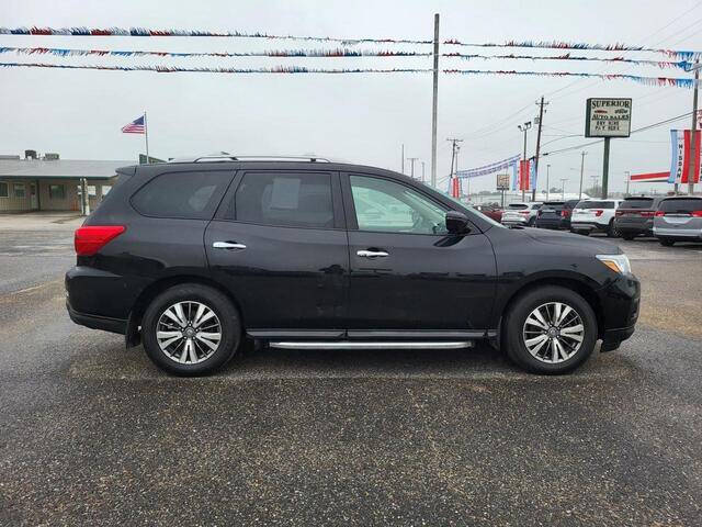 2020 Nissan Pathfinder S