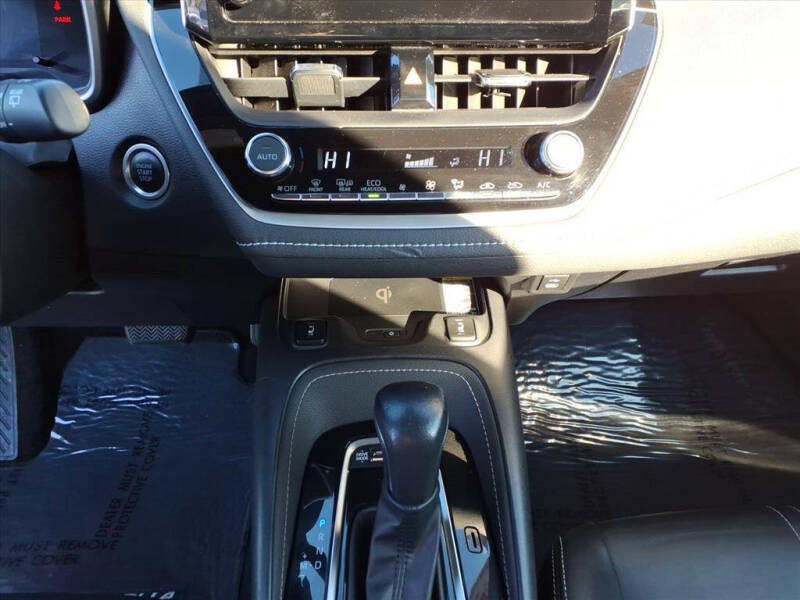 2023 Toyota Corolla Hatchback XSE